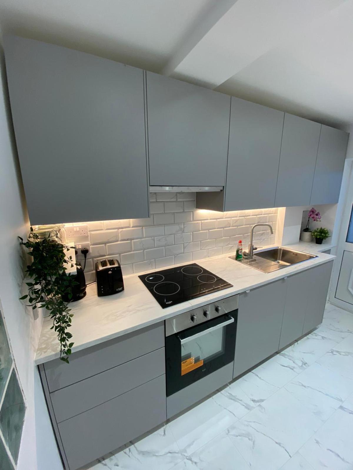 Beautiful Newly Renovated House Sleeps 6 People, Only 12 Minutes By Tube To Oxford Circus Casa vacanze Londra