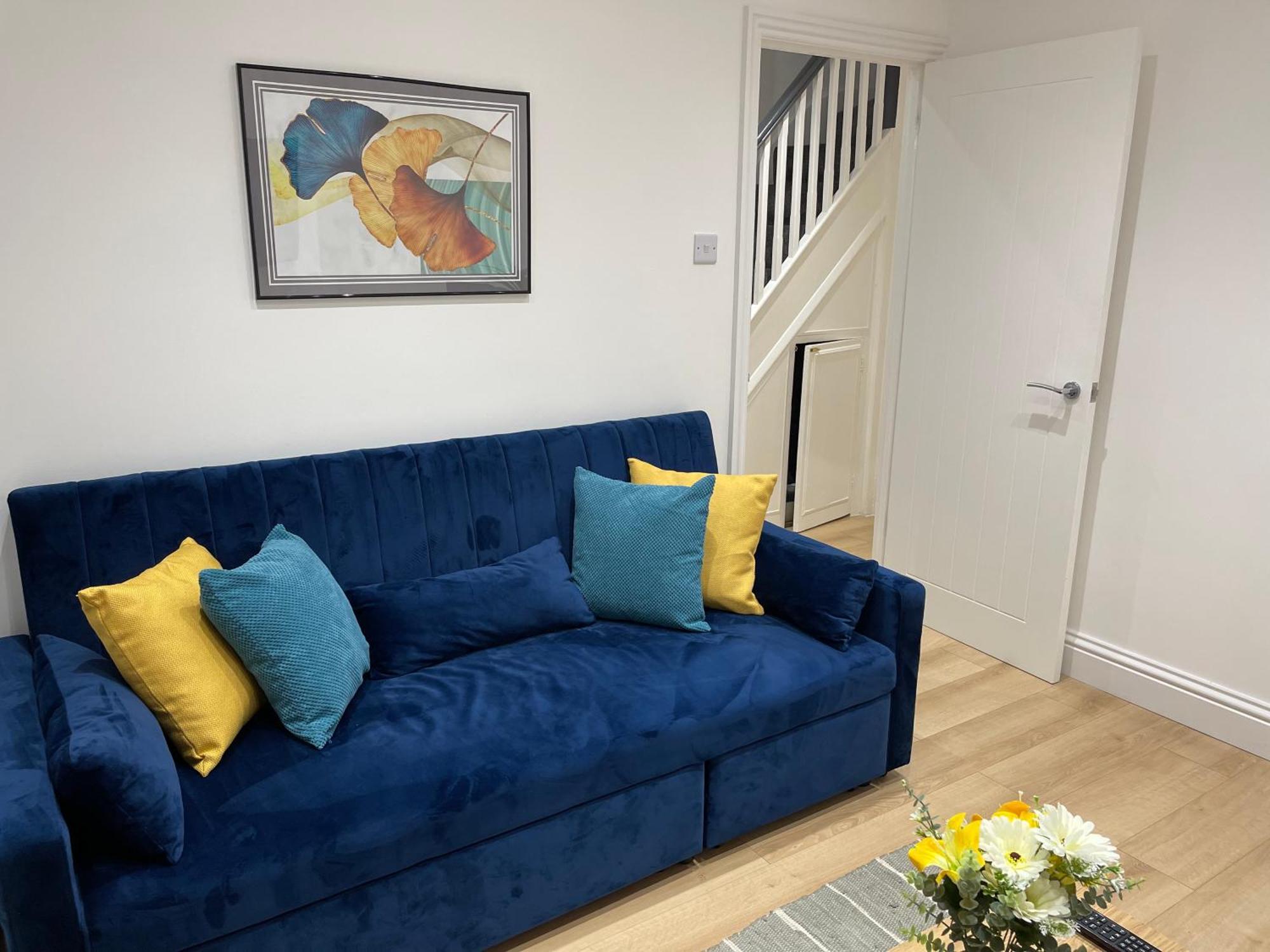 Beautiful Newly Renovated House Sleeps 6 People, Only 12 Minutes By Tube To Oxford Circus Casa vacanze