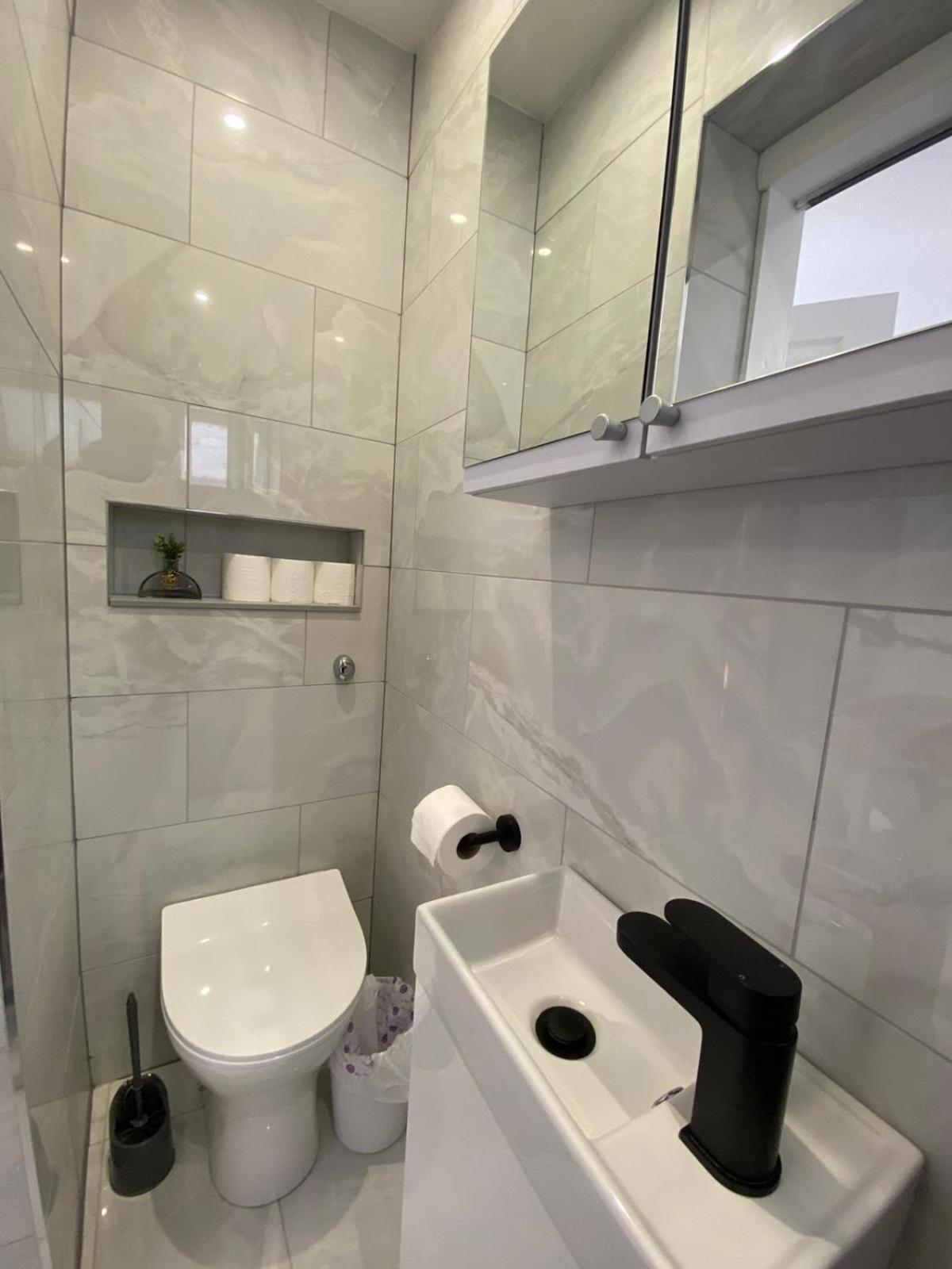 Casa vacanze Beautiful Newly Renovated House Sleeps 6 People, Only 12 Minutes By Tube To Oxford Circus