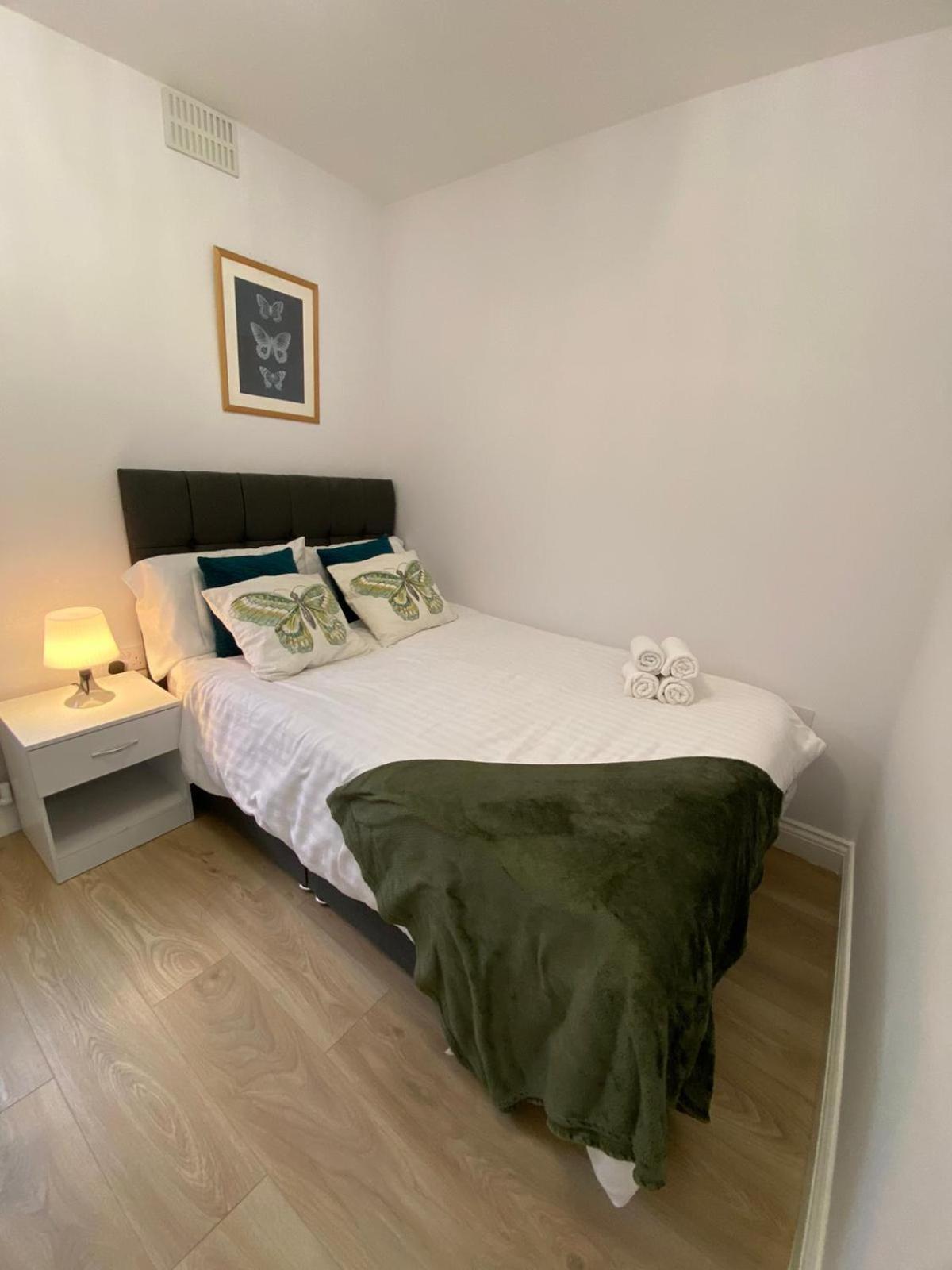 Beautiful Newly Renovated House Sleeps 6 People, Only 12 Minutes By Tube To Oxford Circus Casa vacanze *